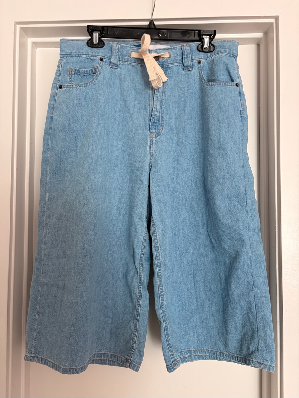 Old Navy Light Blue Wide-Leg Denim Jeans with Drawstring